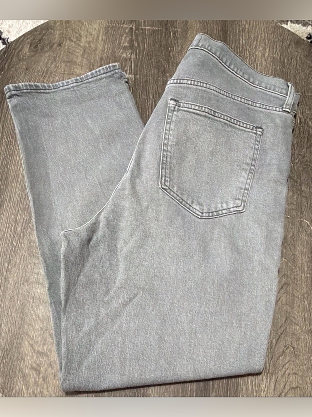 Abercrombie & Fitch Ankle Straight Ultra High Rise Gray Light Wash 33/16L